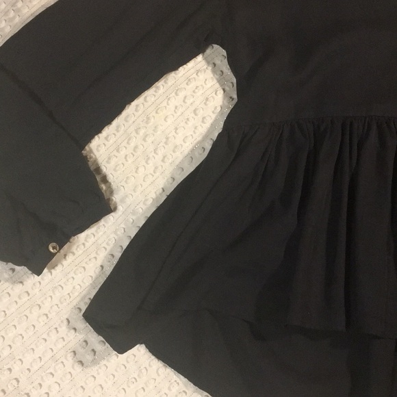 Black dressy top - Picture 2 of 3